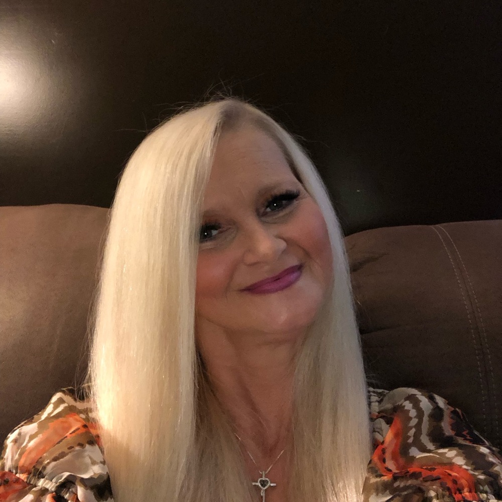 Meet your Posher, Joann